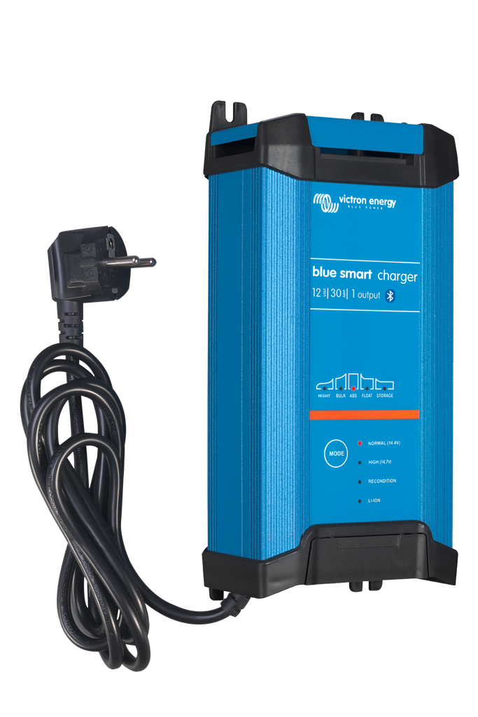 Caricabatterie Blue Smart IP22 12V/30A (1) - Victron Energy