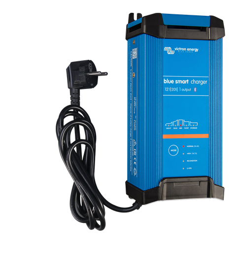 [BPC122042002] Caricabatterie Blue Smart IP22 12V/20A (1) - Victron Energy